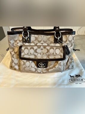 Coach Khaki Signature Jacquard Shoulder Bag - Vintage